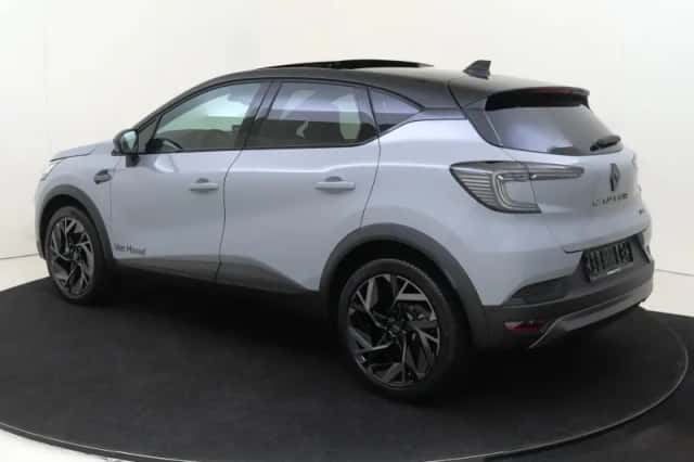 Renault Captur (2026) thumbnail 3