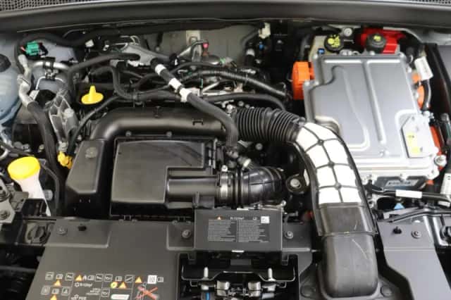 Renault Captur (2026) thumbnail 5