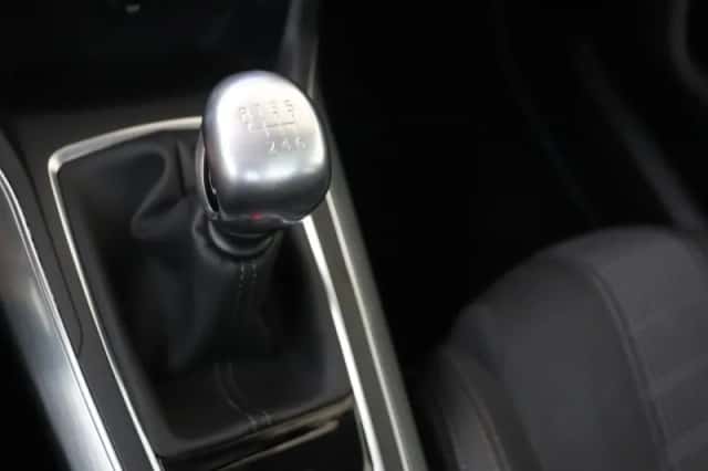 Peugeot 308 (2019) thumbnail 16