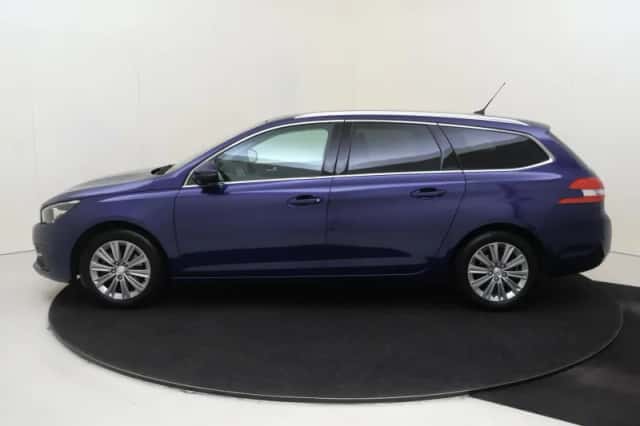 Peugeot 308 (2019) thumbnail 8