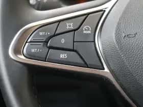 Renault Captur (2025) thumbnail 17