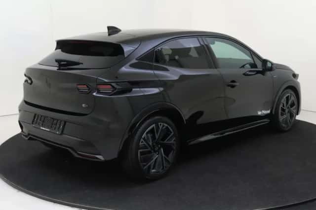 Renault Clio (2026) thumbnail 4