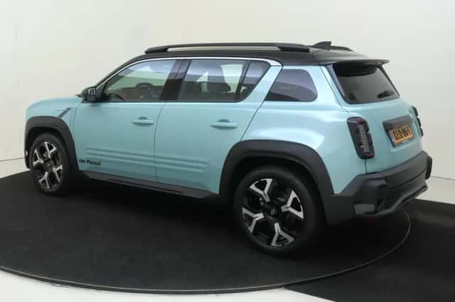 Renault 4 (2026) thumbnail 3