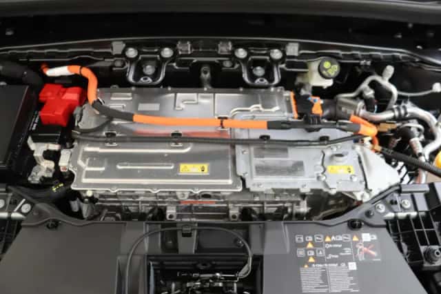 Renault Mégane E-Tech (2026) thumbnail 3