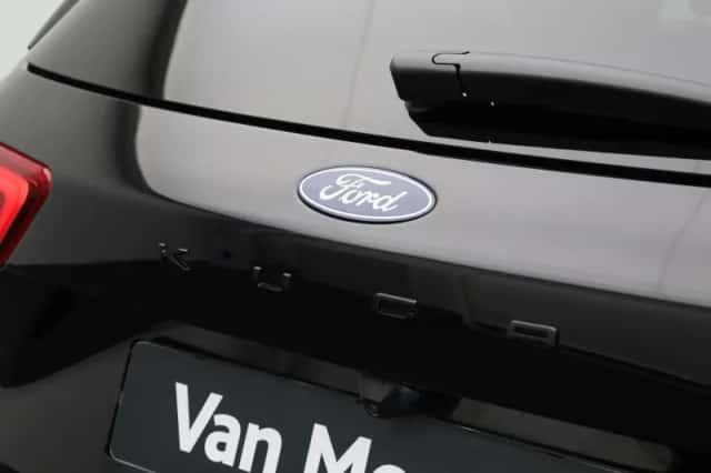 Ford Kuga (2025) thumbnail 37