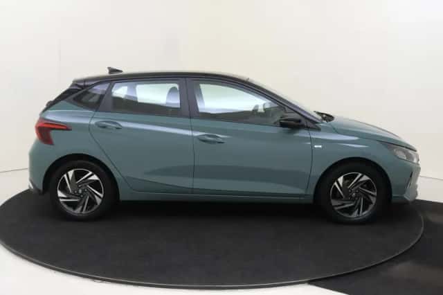 Hyundai i20 (2022) thumbnail 11