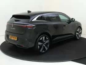 Renault Mégane E-Tech (2025) thumbnail 4