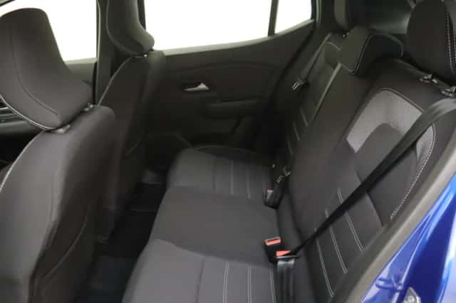 Dacia Sandero (2025) thumbnail 6