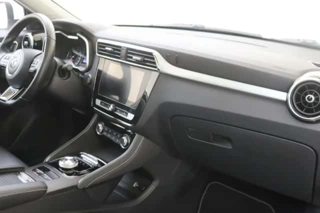 MG ZS EV (2021) thumbnail 5