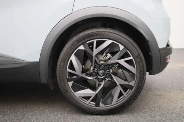 Renault Captur (2024) thumbnail 15