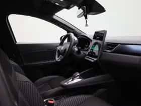 Renault Captur (2024) thumbnail 33
