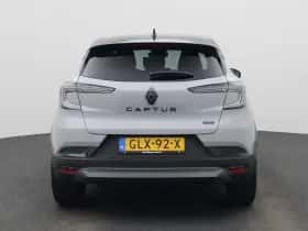 Renault Captur (2024) thumbnail 5
