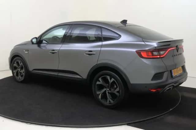 Renault Arkana (2023) thumbnail 3
