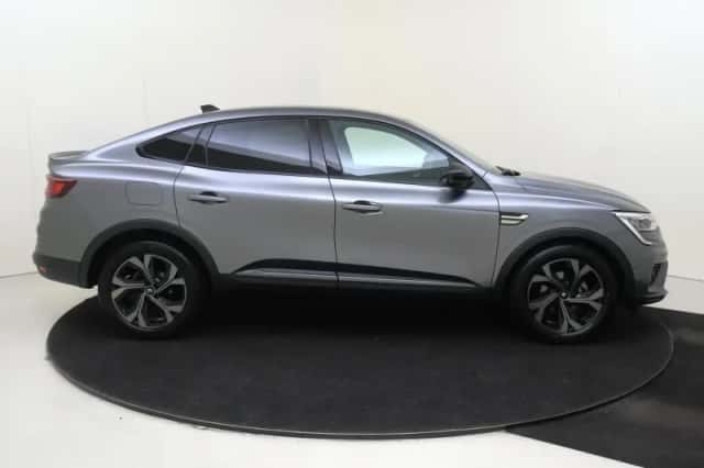 Renault Arkana (2023) thumbnail 9