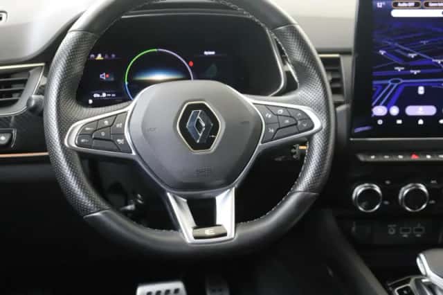Renault Arkana (2023) thumbnail 10