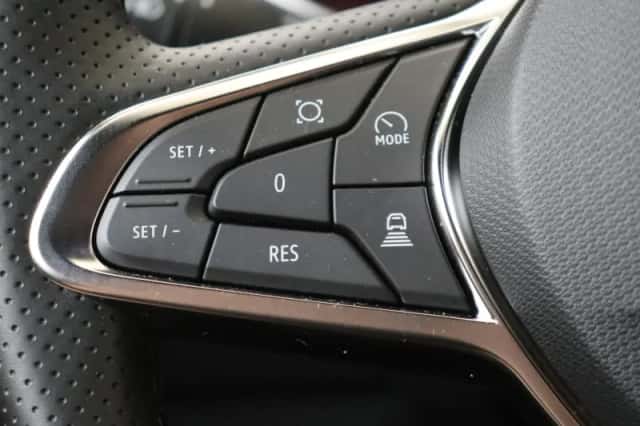 Renault Captur (2025) thumbnail 17