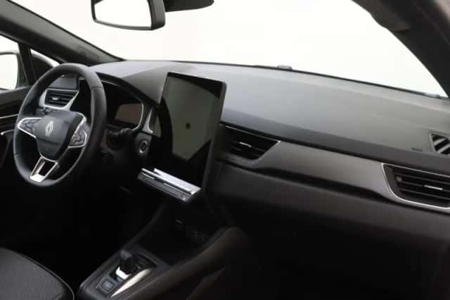 Renault Captur (2025) thumbnail 5