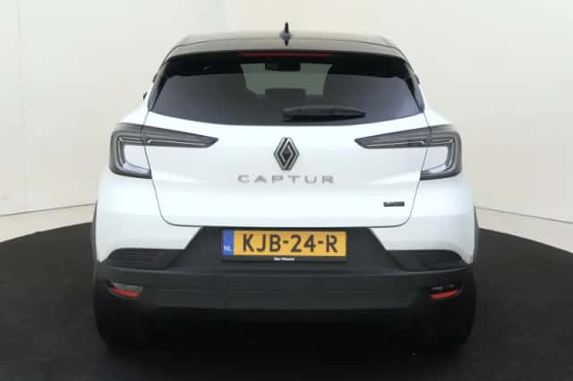 Renault Captur (2025) thumbnail 9