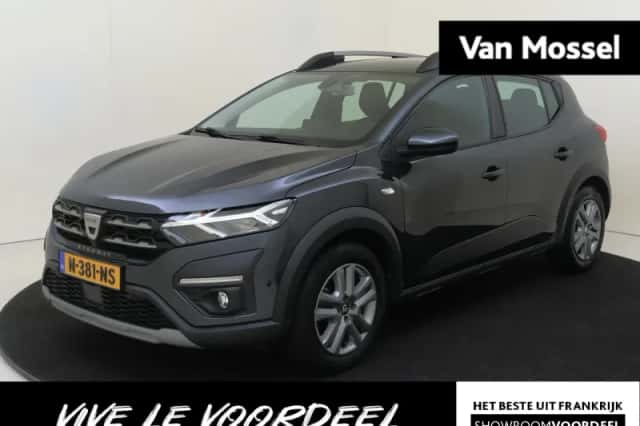 Dacia Sandero Stepway (2021) thumbnail 1