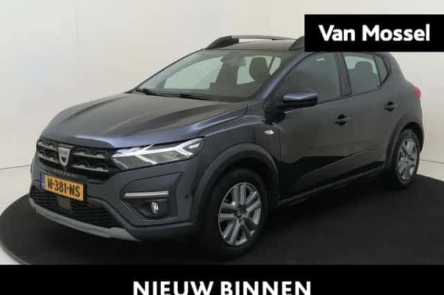 Dacia Sandero Stepway (2021) thumbnail 1