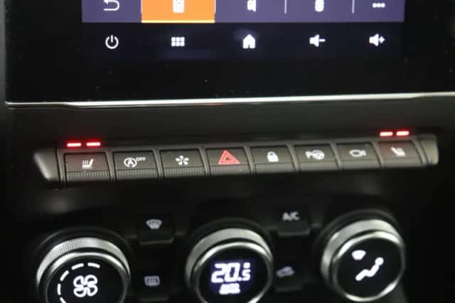 Renault Captur (2020) thumbnail 26