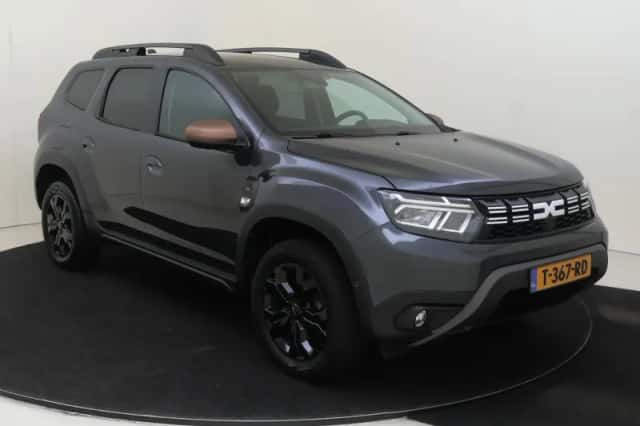 Dacia Duster (2023) thumbnail 2
