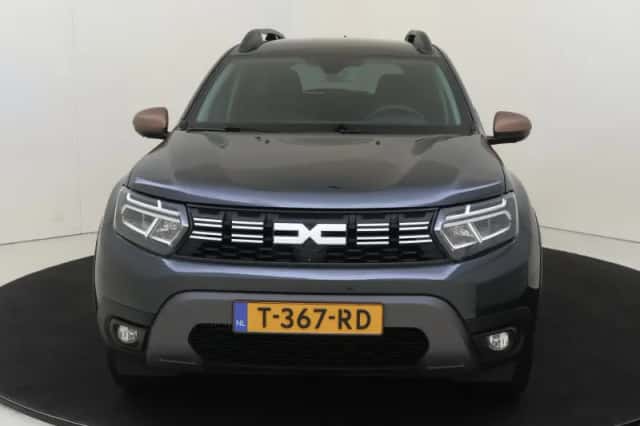 Dacia Duster (2023) thumbnail 6