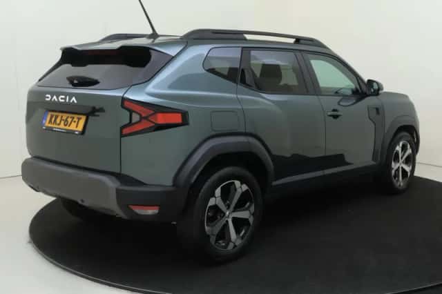 Dacia Duster (2025) thumbnail 4