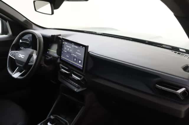 Dacia Duster (2025) thumbnail 5
