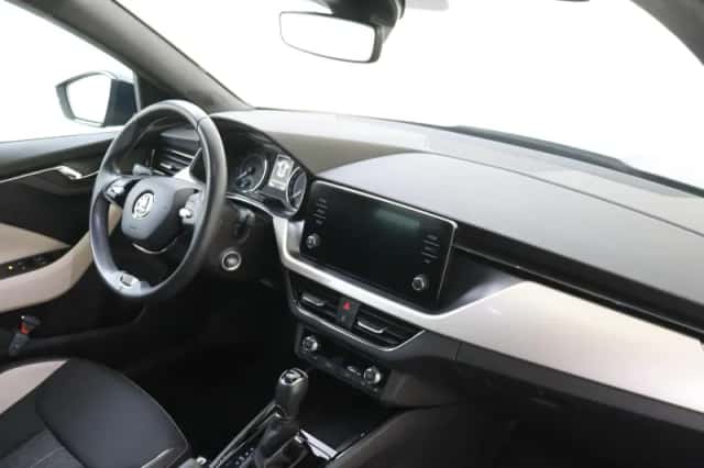 Škoda Kamiq (2021) thumbnail 6