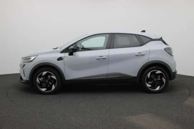 Renault Captur (2025) thumbnail 4