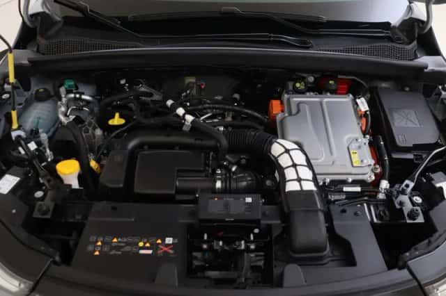 Renault Captur (2025) thumbnail 5