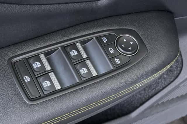 Renault Mégane E-Tech (2023) thumbnail 24