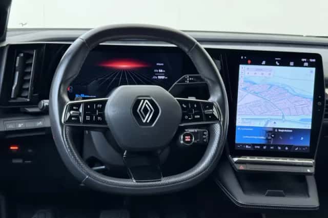 Renault Mégane E-Tech (2023) thumbnail 10