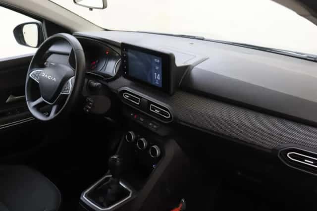 Dacia Jogger (2023) thumbnail 5