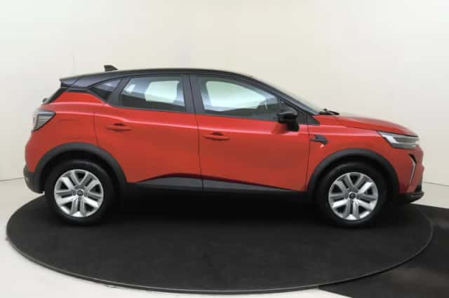 Renault Captur (2025) thumbnail 9
