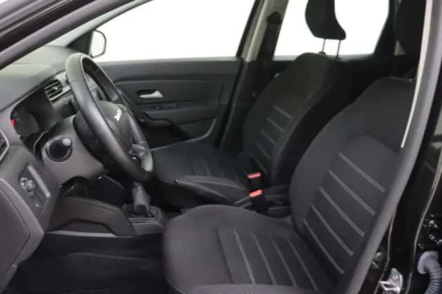 Dacia Duster (2023) thumbnail 14