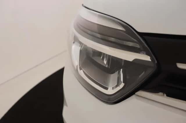 Renault Captur (2019) thumbnail 11