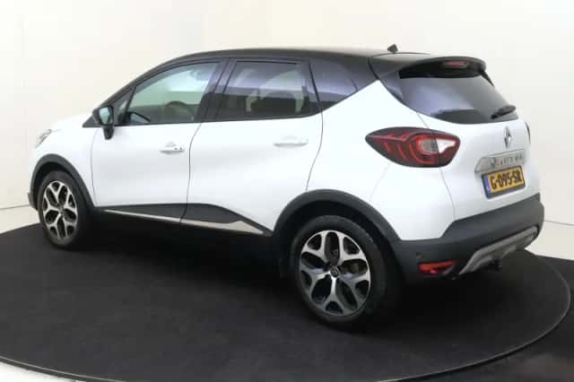 Renault Captur (2019) thumbnail 3