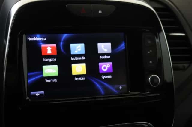 Renault Captur (2019) thumbnail 21