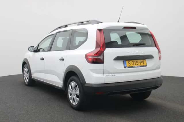 Dacia Jogger (2023) thumbnail 2