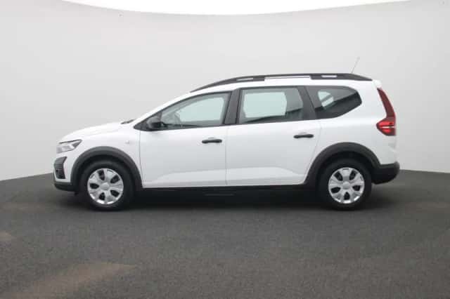 Dacia Jogger (2023) thumbnail 4