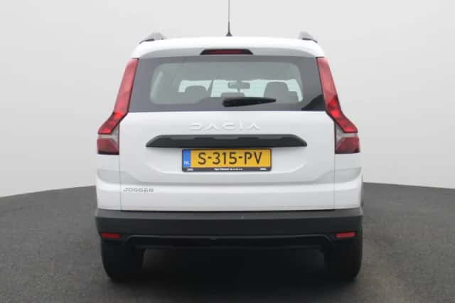 Dacia Jogger (2023) thumbnail 6