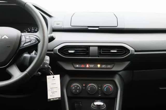 Dacia Jogger (2023) thumbnail 9