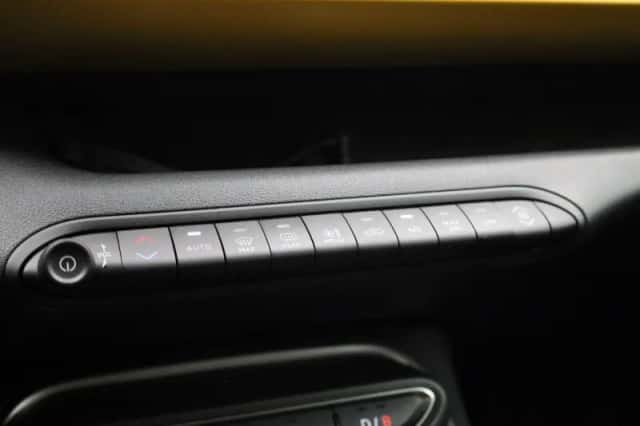 Jeep Avenger (2023) thumbnail 22