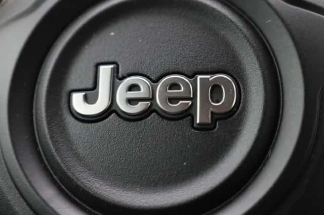 Jeep Avenger (2023) thumbnail 36