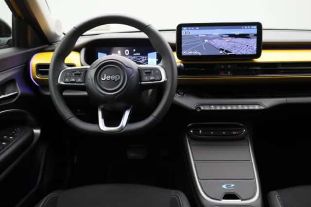Jeep Avenger (2023) thumbnail 10