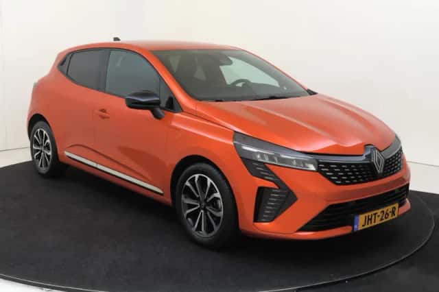Renault Clio (2025) thumbnail 2