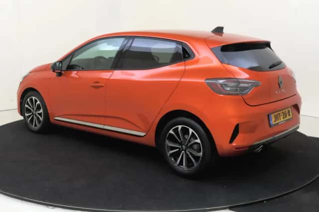 Renault Clio (2025) thumbnail 3