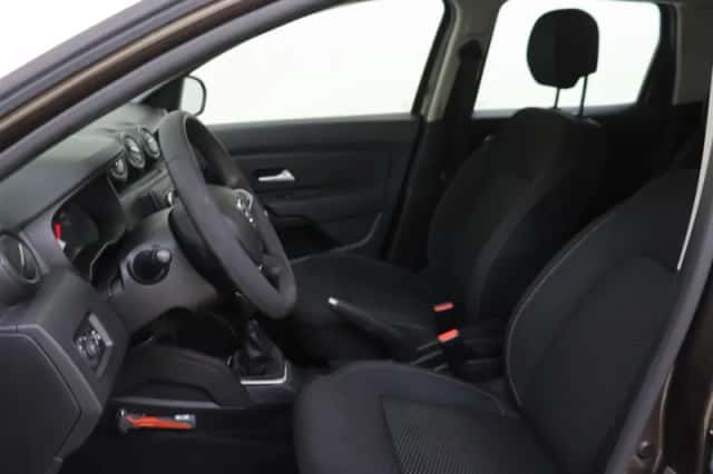 Dacia Duster (2021) thumbnail 14